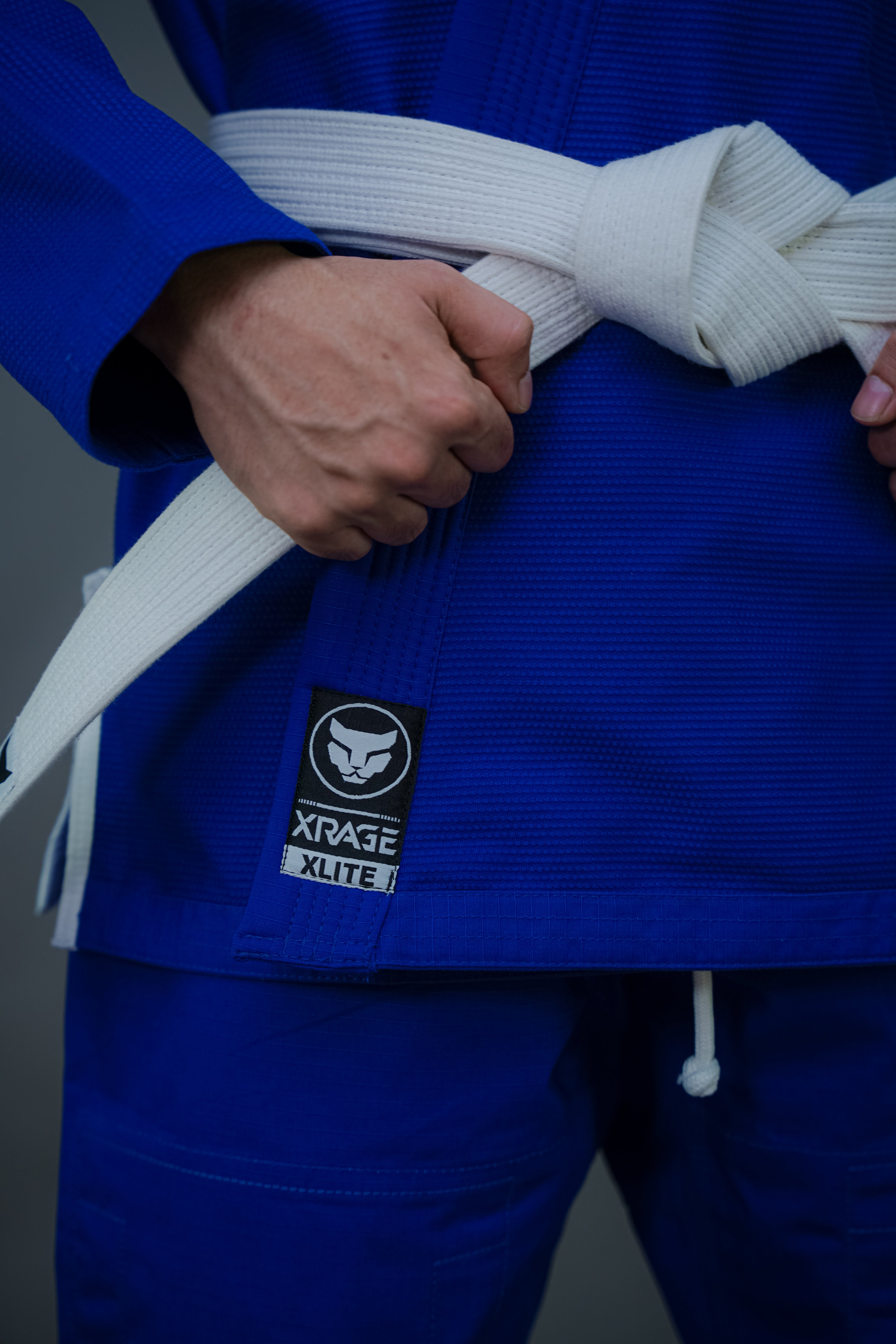 XRage Sports – Premium Men’s Jiu-Jitsu Gi (White Blue Edition)